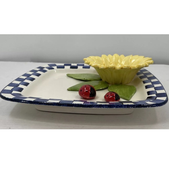 Cali 3D Yellow Sunflower Ladybug Blue White Chip Dip Serving Art Pottery  Signed - Picture 11 of 12